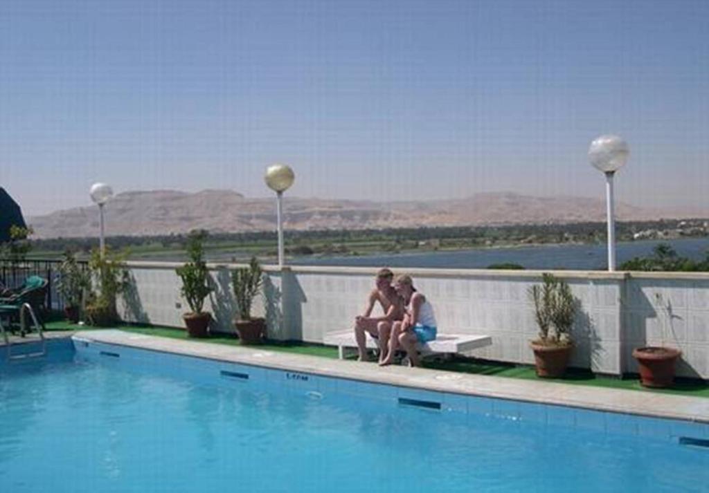 St.Joseph Hotel Luxor Exterior photo